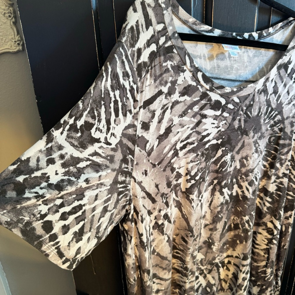 Lularoe Alli Blouse